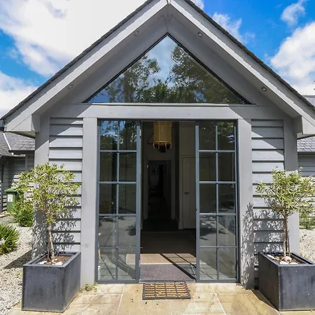 Wood Meadow Holiday home *